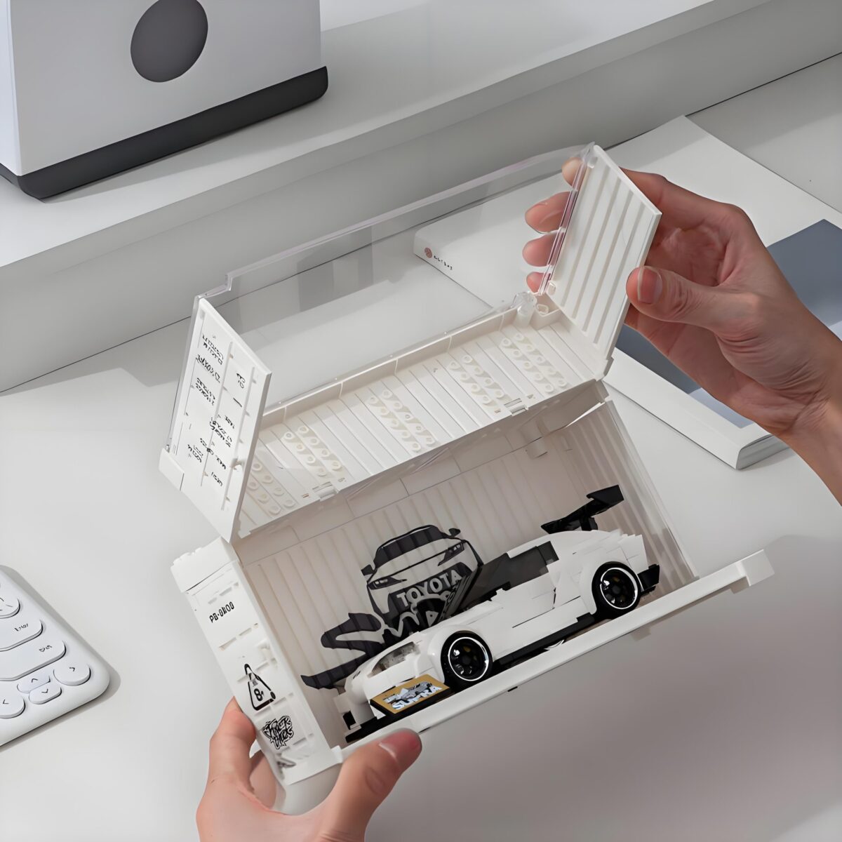 PB8808  1:32 The Toyota Supra 367PCS - Image 4