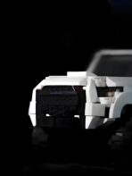 PB8809  1:32 The Toyota 4Runner 540PCS - Image 2