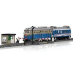 Mould King MK12022 The World Railway DF4B Diesel Locomotive  1212PCS