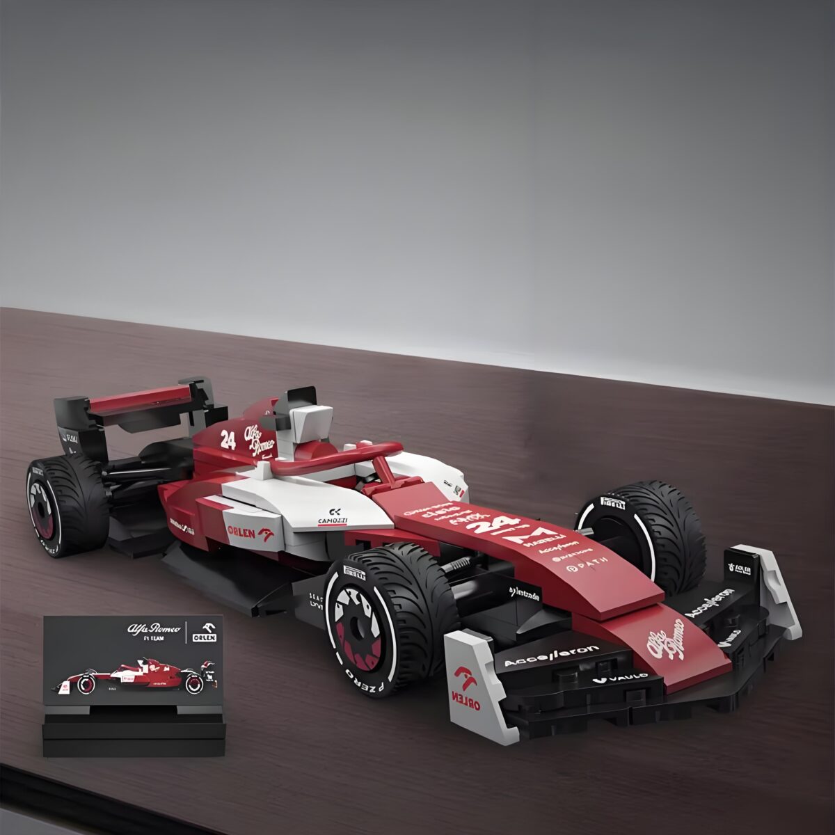 C55026 The Alfa Romeo F1 Team ORLEN C42 2022  283PCS - Image 3